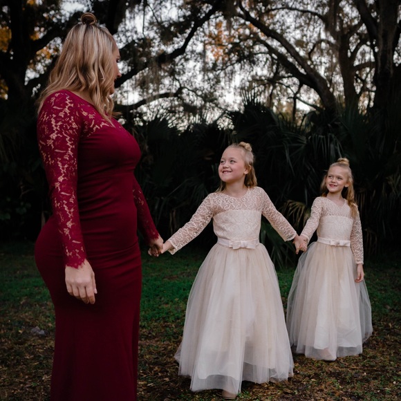 Lulus Dresses & Skirts - Lulus long beautiful gown/dress